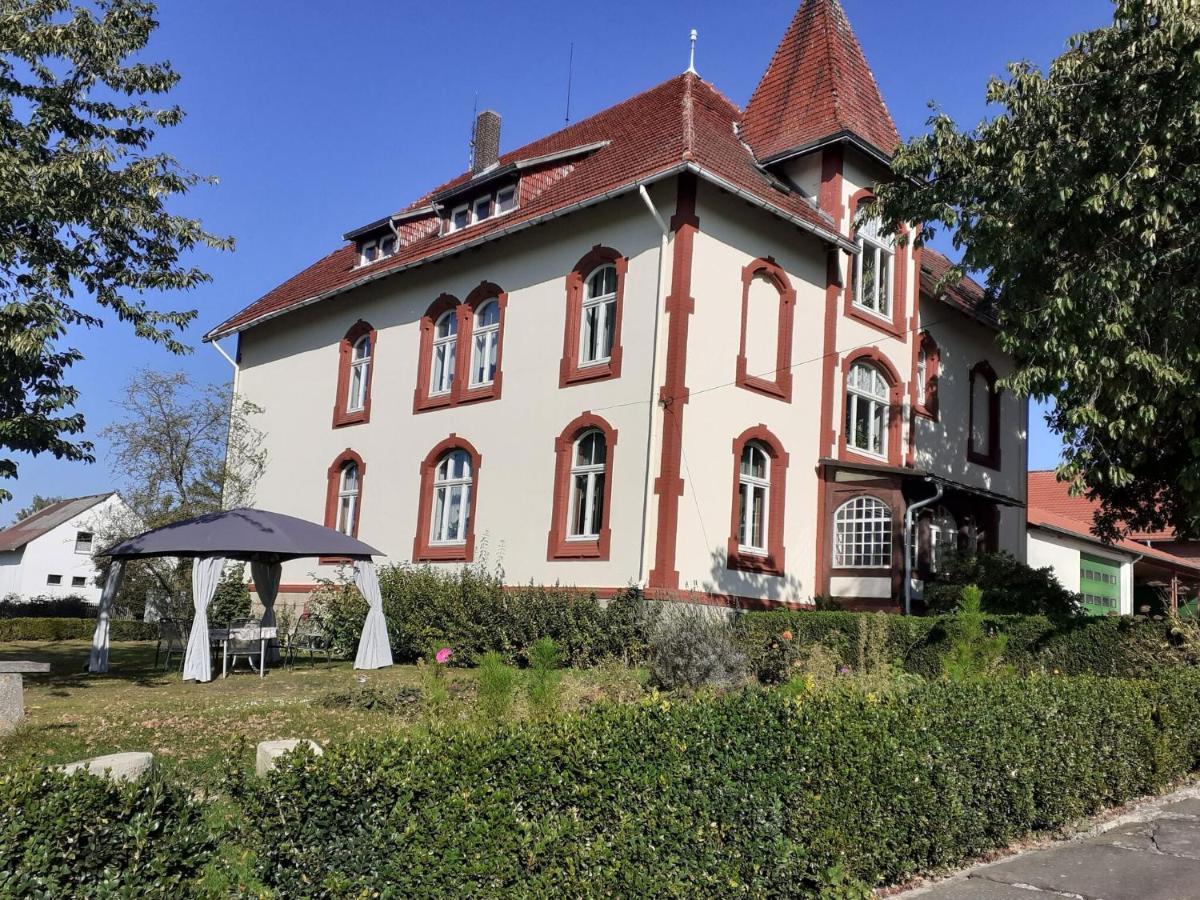 Cosy Flat On A Family Friendly Holiday Farm In Northern Hesse Trendelburg Esterno foto