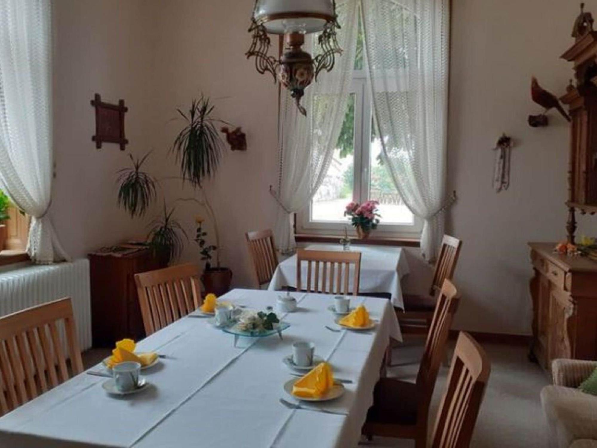 Cosy Flat On A Family Friendly Holiday Farm In Northern Hesse Trendelburg Esterno foto